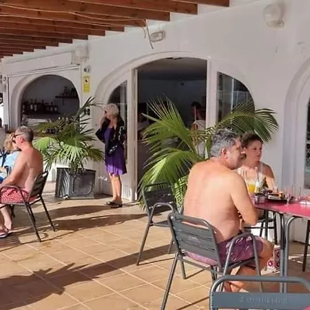 Дом отдыха Club Teguisol